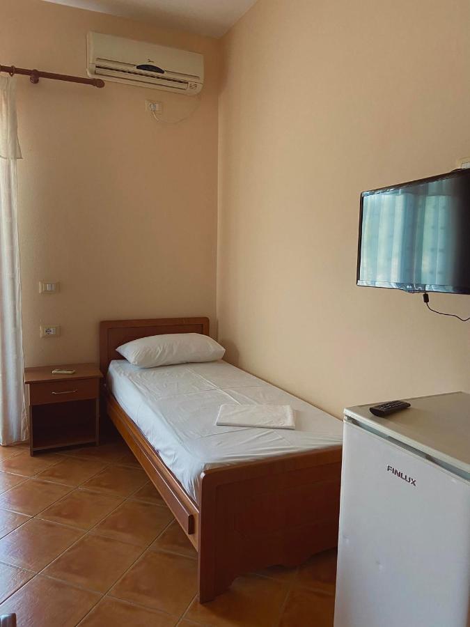 Maria Rentals Radhimë Екстериор снимка